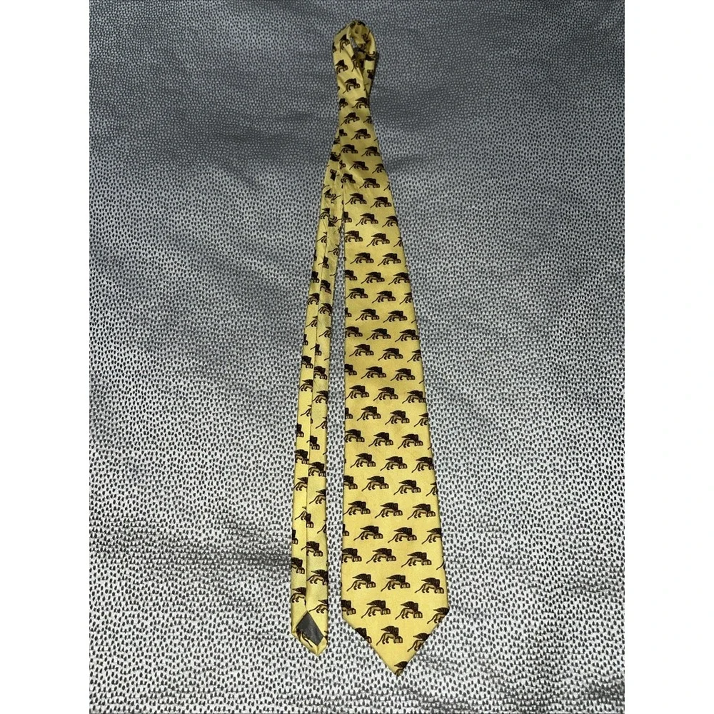 Vintage Fabris Venezia Tie 100% Silk Gold Lion Luxury Made in Italy Mens Necktie